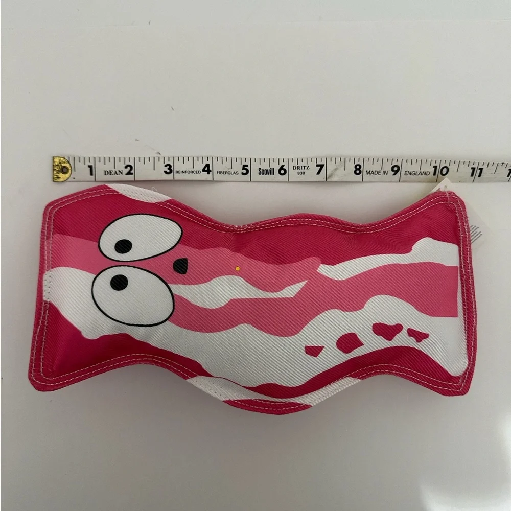 NWT Tuff Mutters Bacon and Egg Dog Toys Set of 2 Durable Plush Squeaky Pet Chews